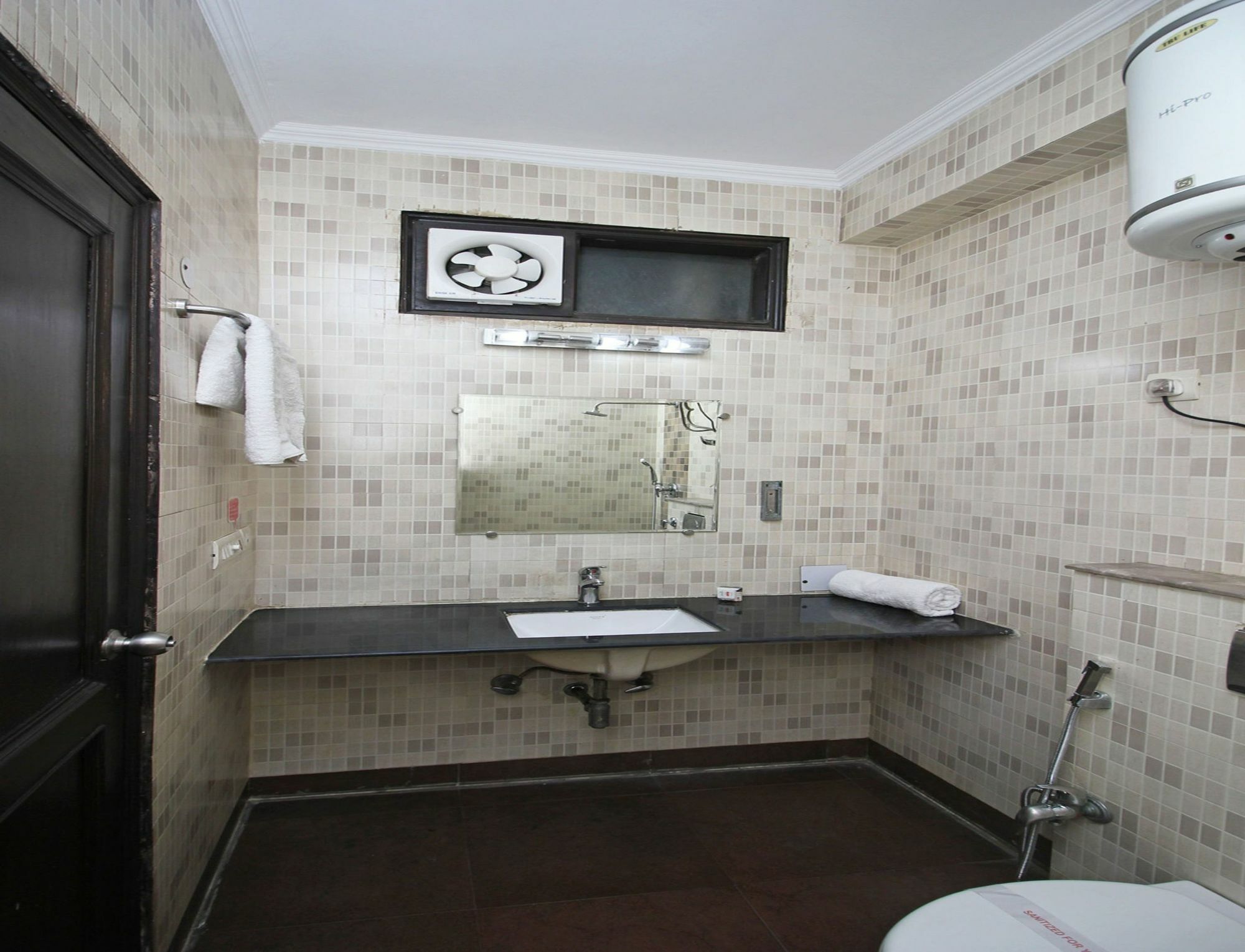 Oyo 9030 Hotel Delhi Airport Plaza Нью-Дели Экстерьер фото